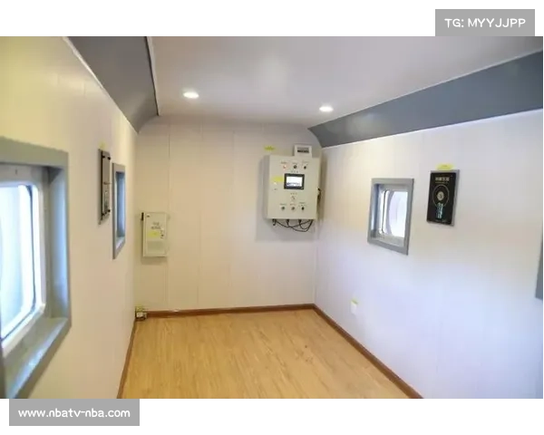 中国队员水下抗压训练创新突破 高原模拟舱测试成效显著